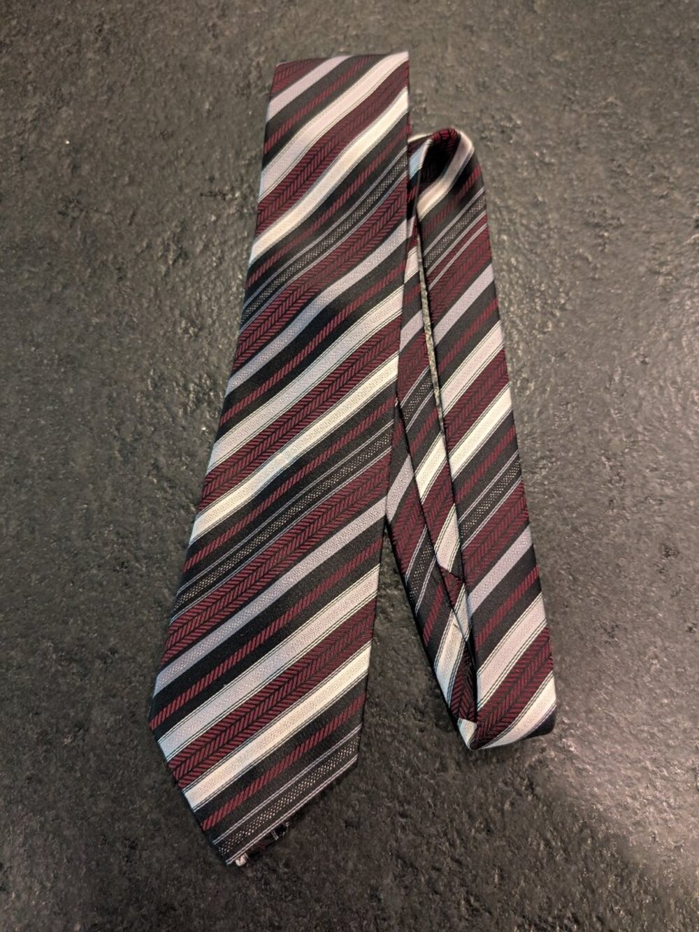 ALEXANDER JULIAN COLOURS Striped Tie in Black/Red/White